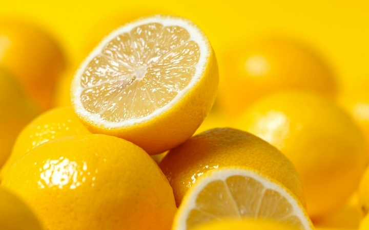 So yellow... Reminds me about SUMMER...