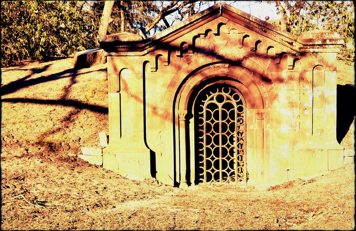 Mausoleum Gate