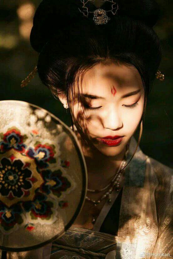 Mỹ Nhân.