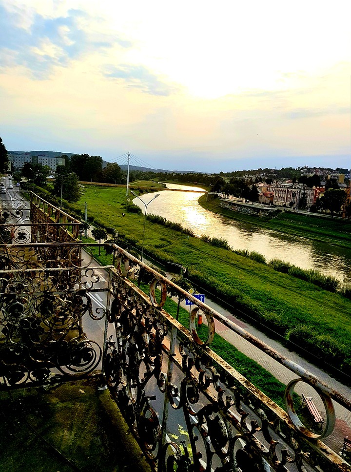 Река