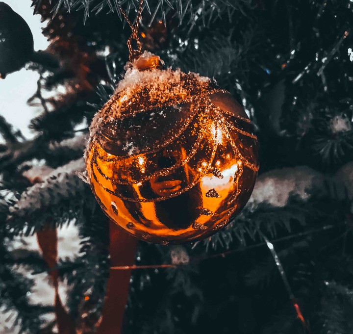 Christmas tree toy