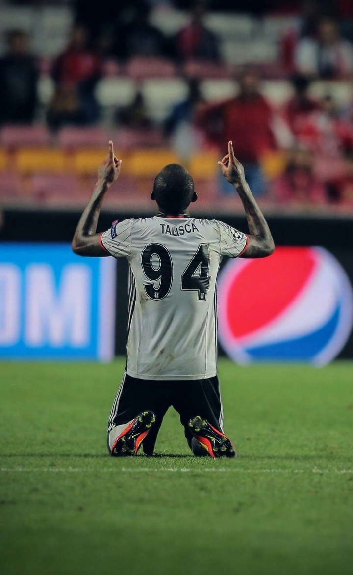 Talisca "Hitman"