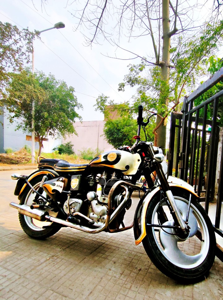 Royal Enfield Classic