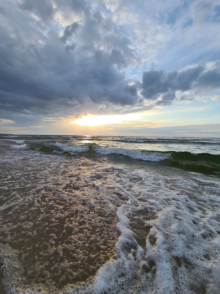Beach Wave