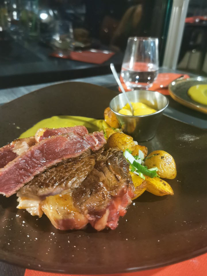 Au restaurant