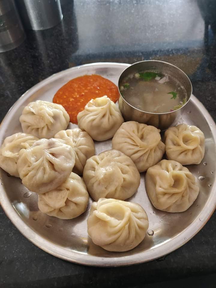 momos