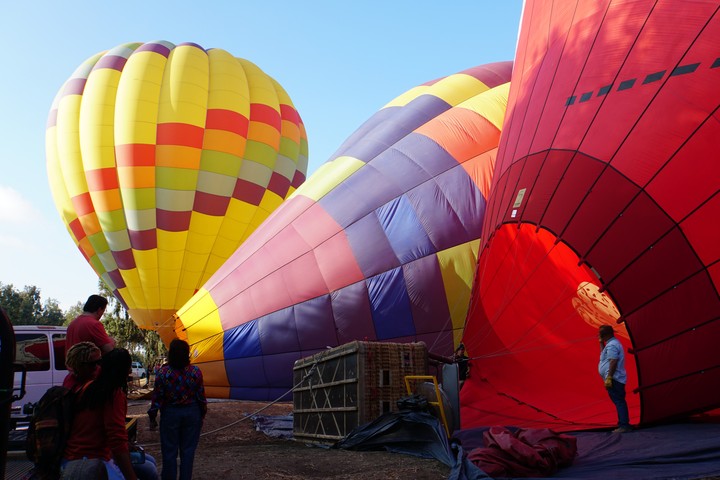 Preparing The Balloons