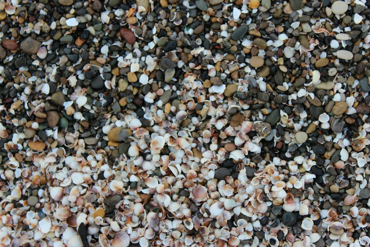 gravel pebble rock material