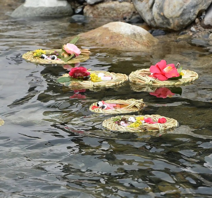 nagashi bina