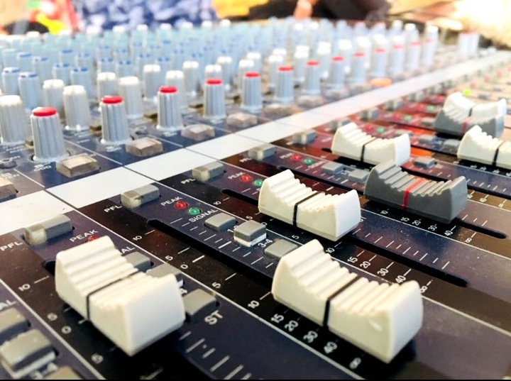 music mixer