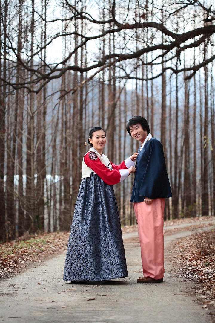 Couple in Korean Dress II