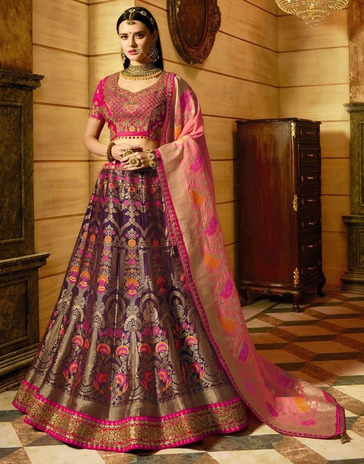 gown