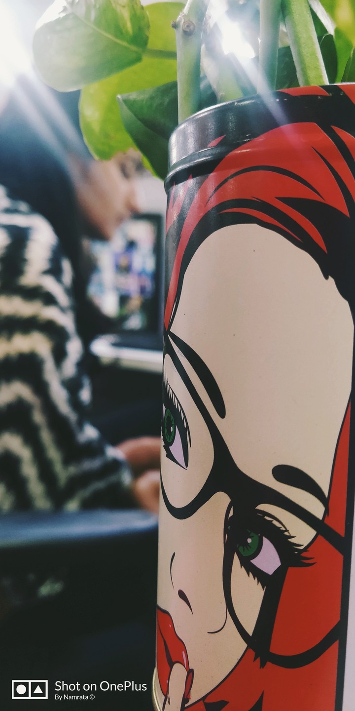 Someone's looking at you..