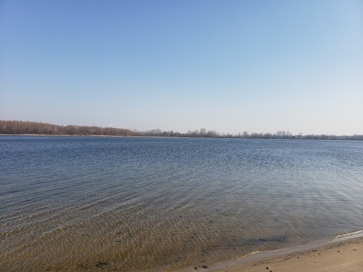 Река