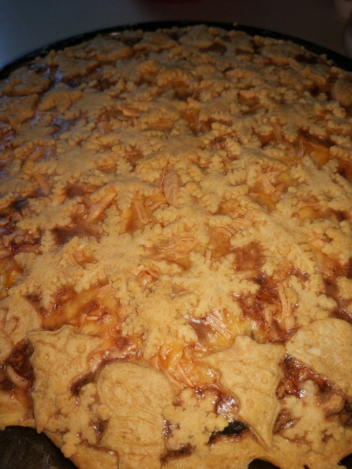 New Year's cake with chicken meat and mushrooms
