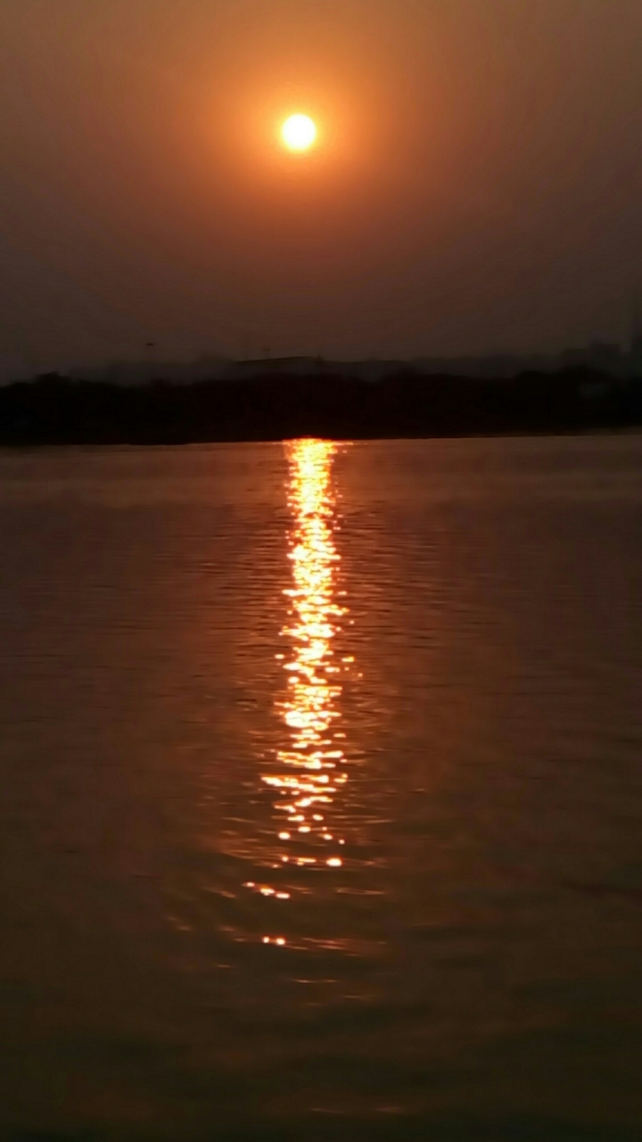 Red orb