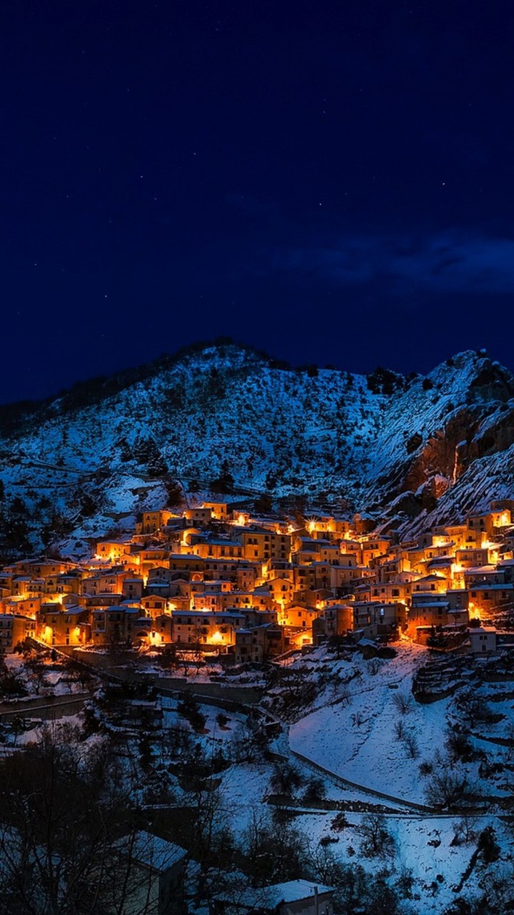 Itely Village On Mountain