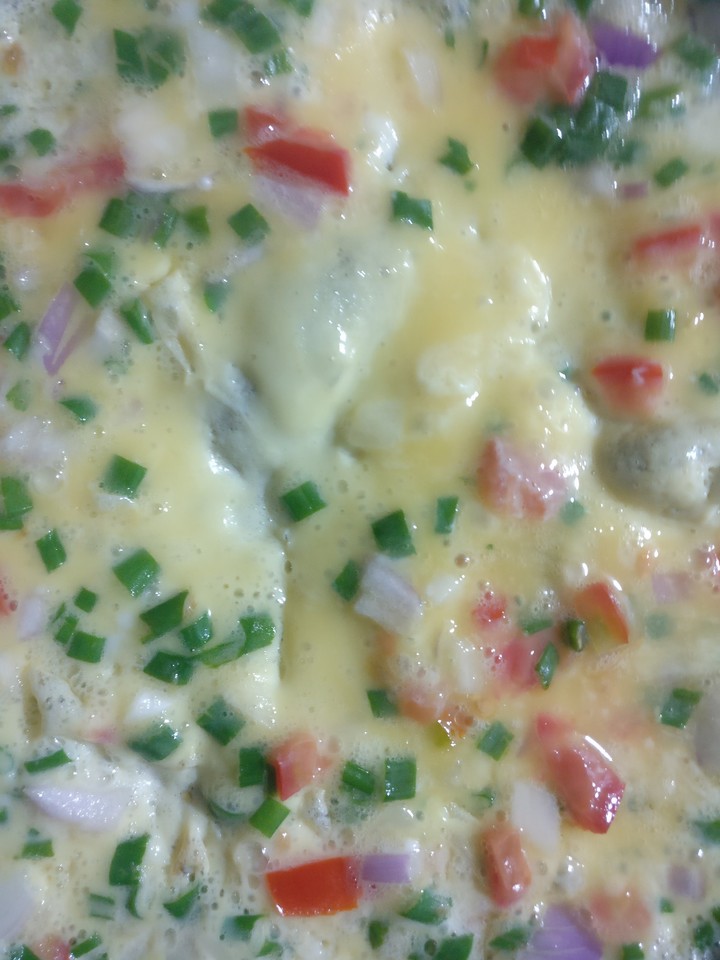 Egg with some color veggies