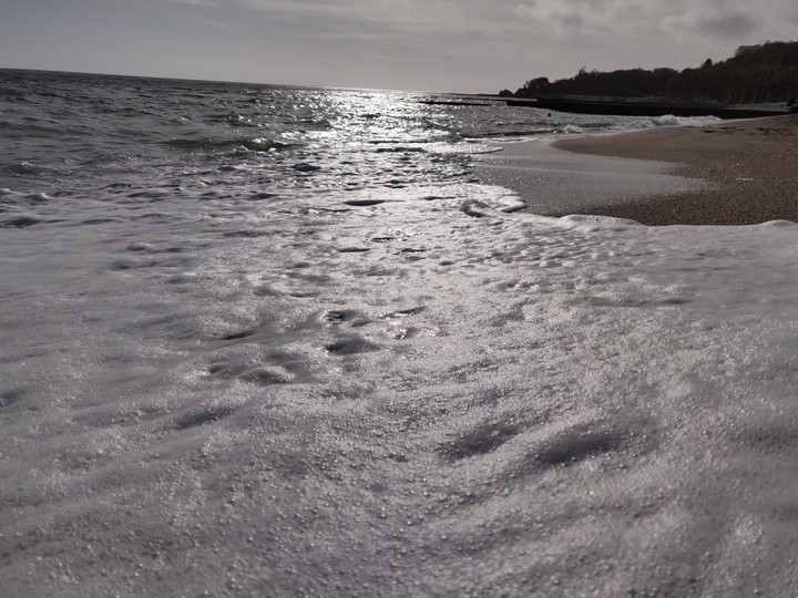 море