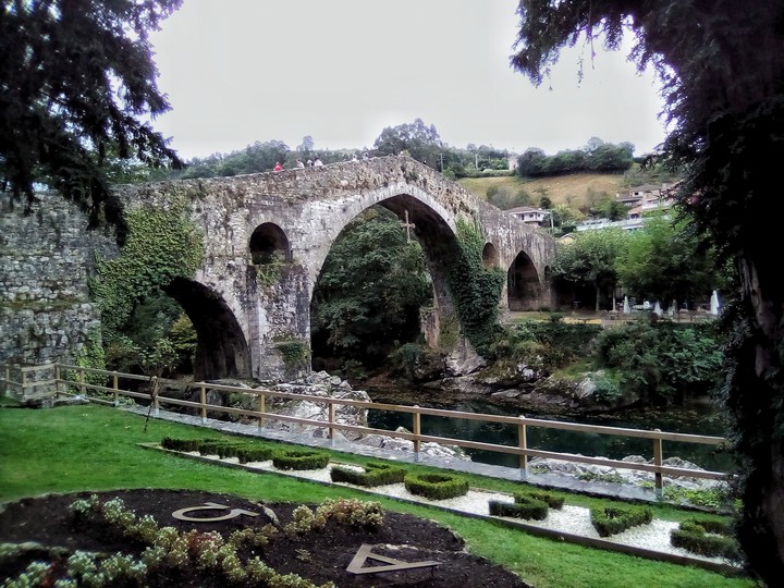 puentr asturiano