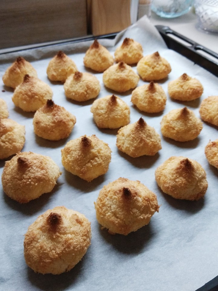 Coconut cookies