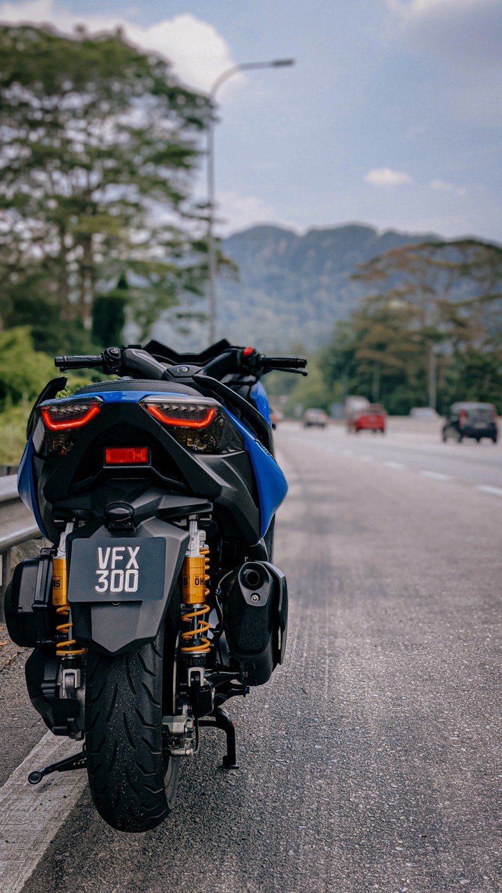 xmax 250