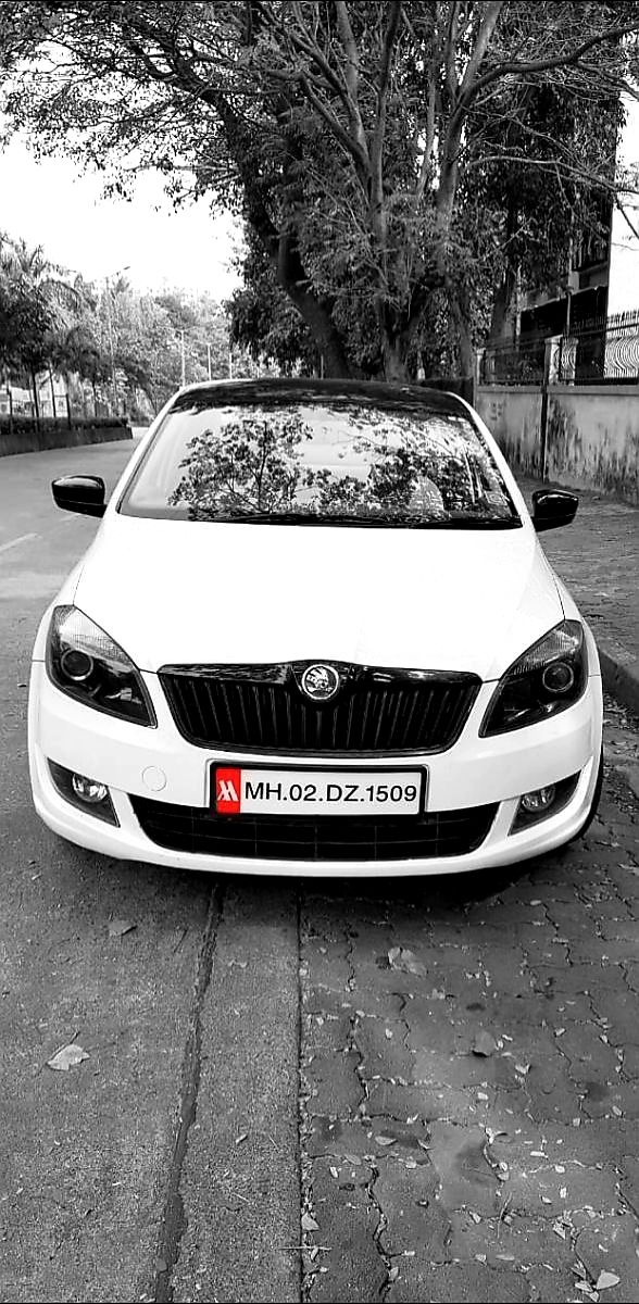 Skoda Rapid Elegance 1.6 MPI Automatic
