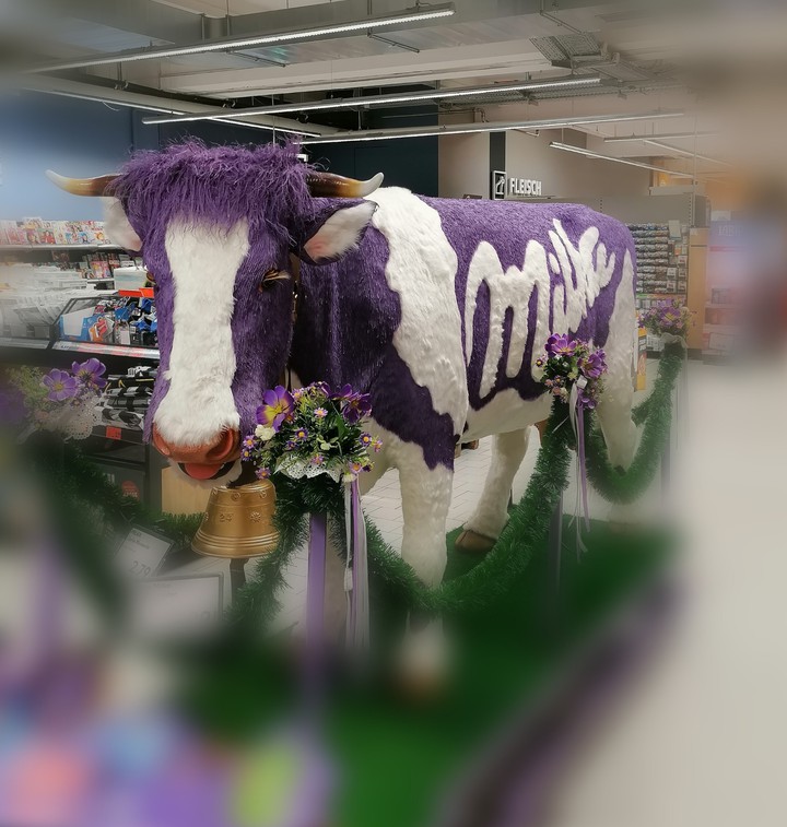 Milka Cow