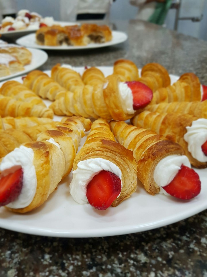 crème horns