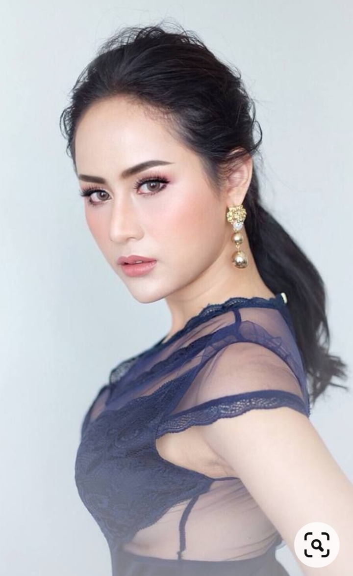 beautiful ladyboy