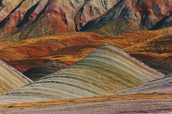 Painting mountains