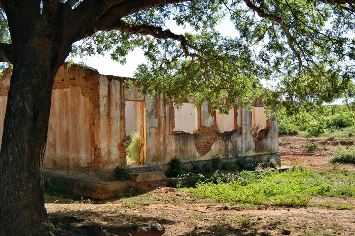 Ruína da Escola