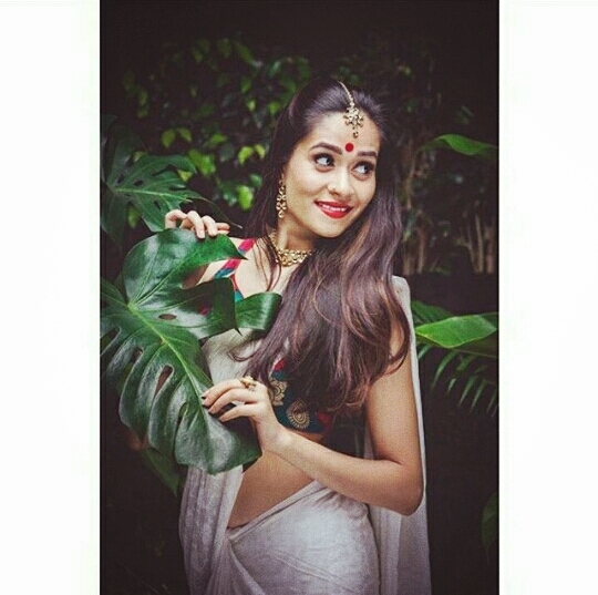 cute .. turn beauty