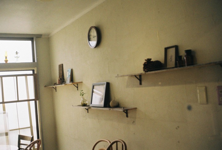 125