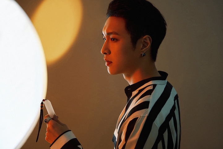 Lay Zhang "JADE"
