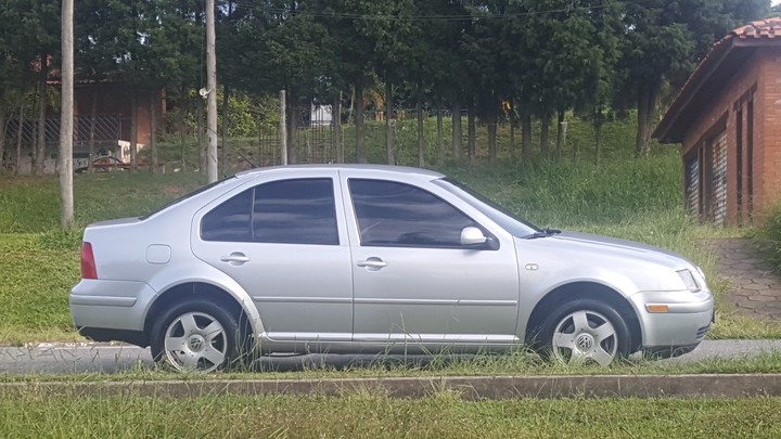 VW BORA