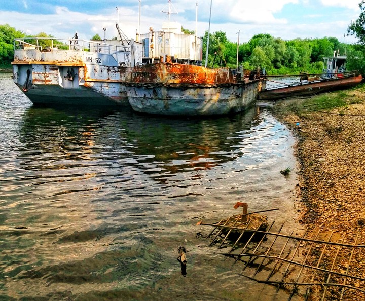 ships