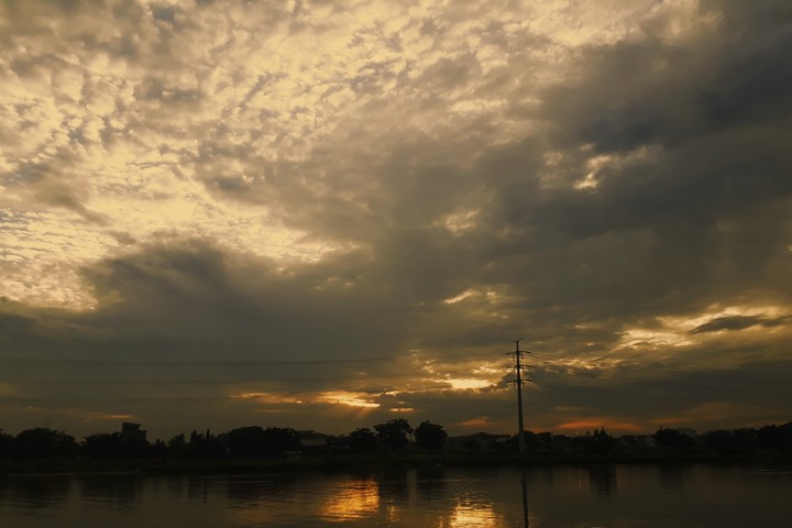 meet me after sunset