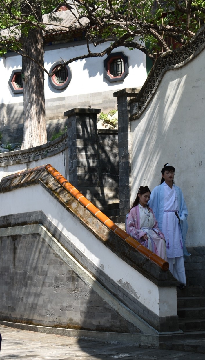 Chinese bride and groom