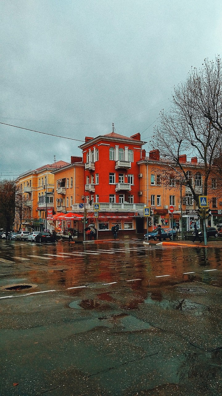 hs