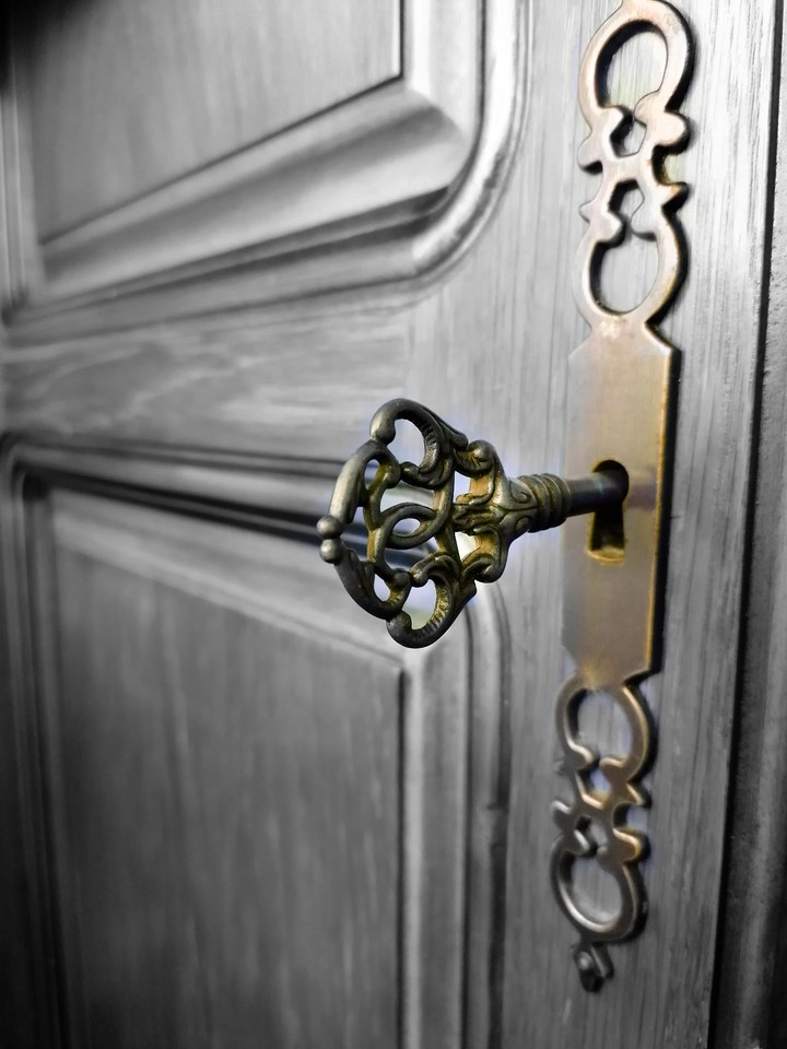 ~key to a secret world ~
