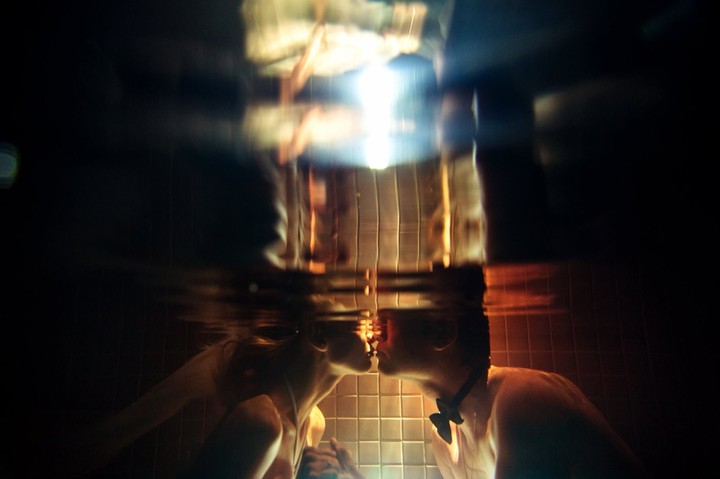 Kiss...