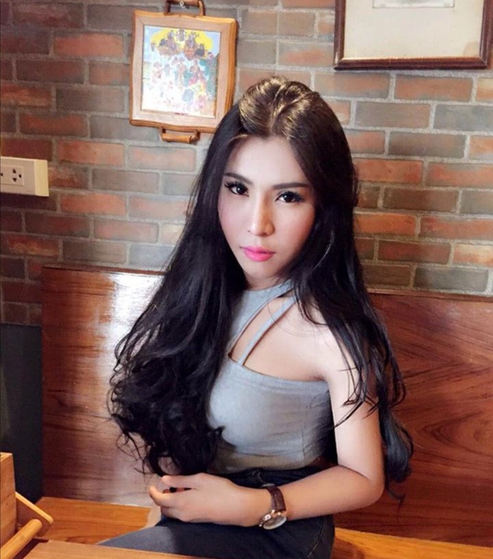 beautiful ladyboy