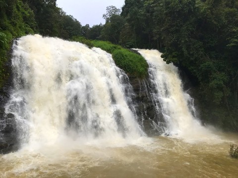 water falls