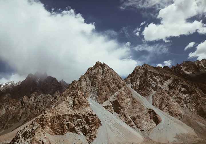 Passu mountain