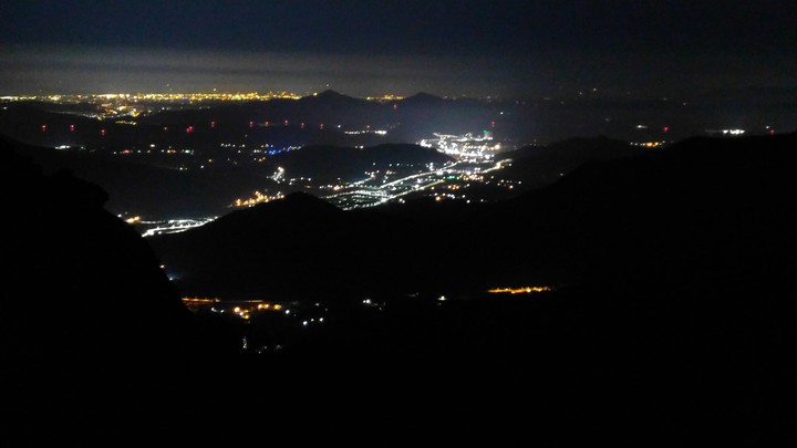 가지산에서 본 야경