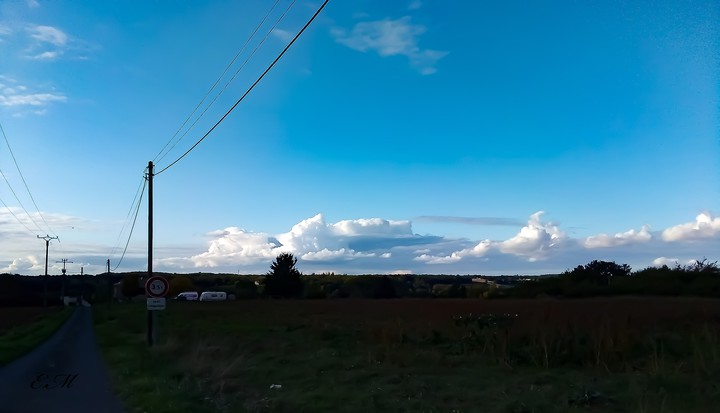relief nuage