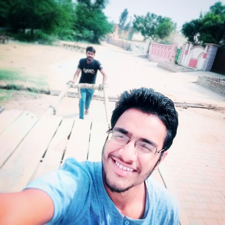 Yaari