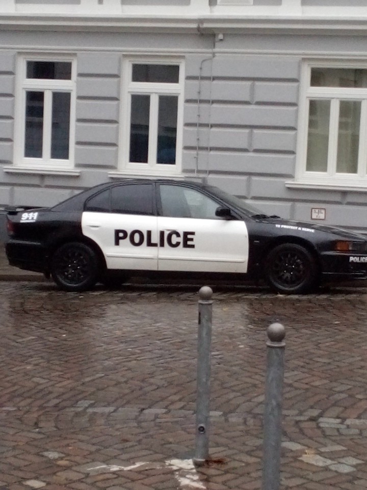 Police 911