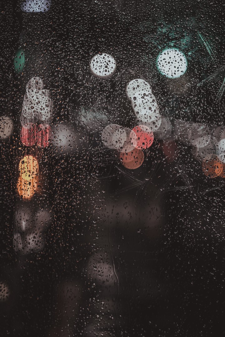 Drops Glare Glass